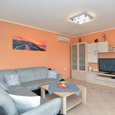 Appartement Fuer 4 Personen Ca 75 Qm In Pula, Istrien Istrische Riviera *