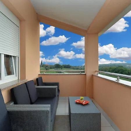Appartement Fuer 4 Personen Ca 75 Qm In Pula, Istrien Istrische Riviera